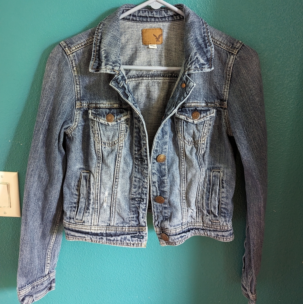 American Eagle denim jacket M